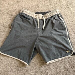 Vuori Banks Short - M